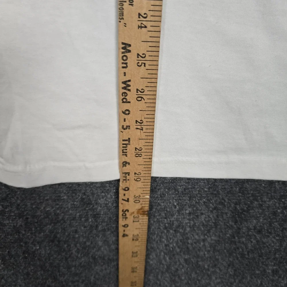 Vintage Sherwin Williams T-Shirt Mens XL Cover The Earth White Painter Graphic